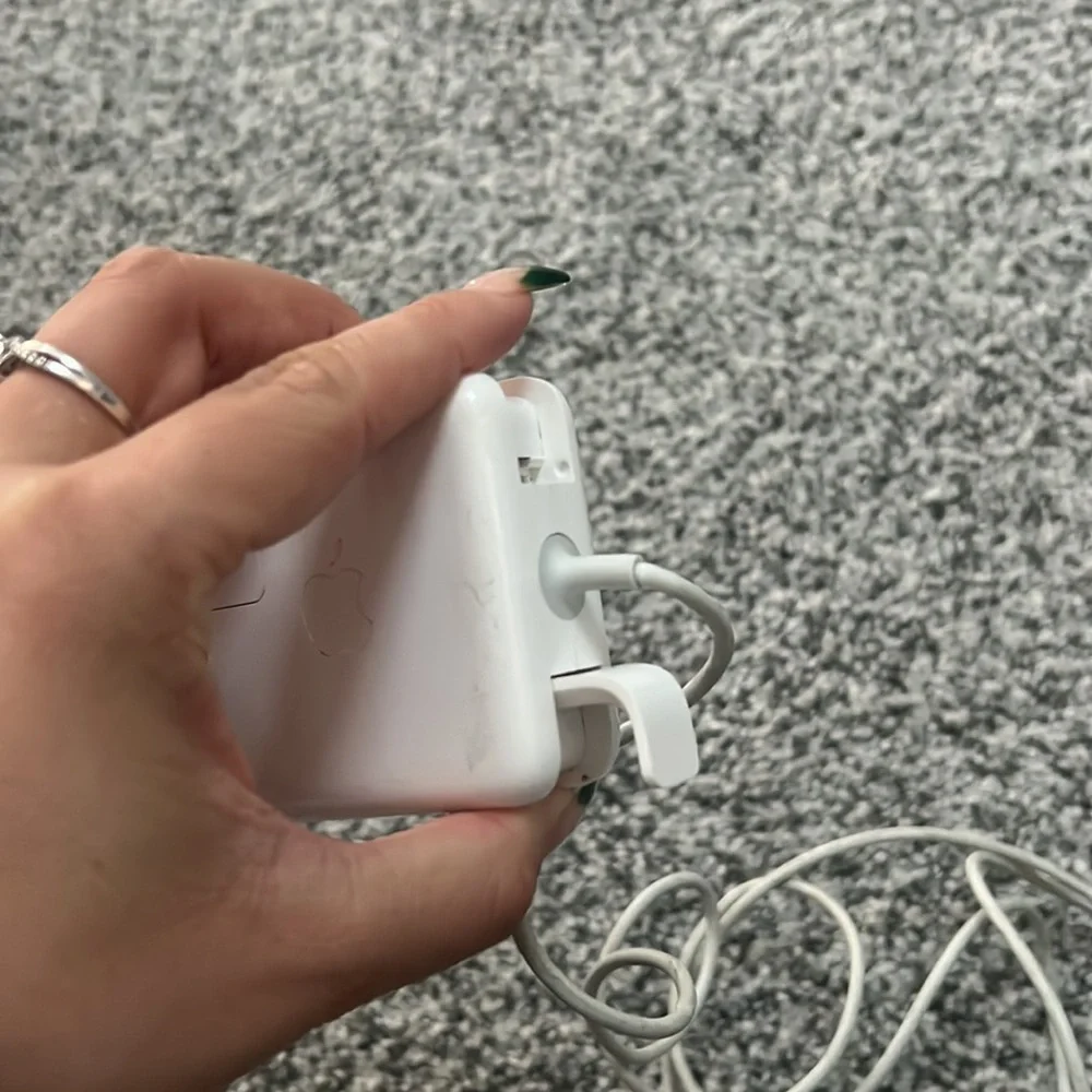 mac book air mag safe charger